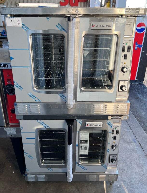 2 BRAND NEW SCRATCH AND DENT! 2022 Garland MCO-GS-10S Master 200 Natural Gas Powered Full Size Convection Ovens w/ View Through Doors, Metal Oven Racks and Thermostatic Controls. 60,000 BTU. 38x38x71. 2 Times Your Bid!