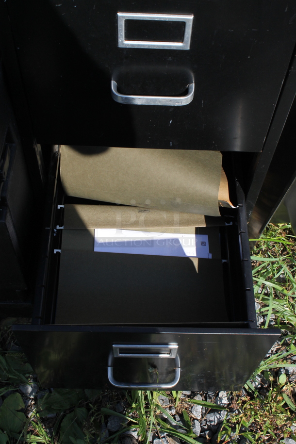 Black Metal 2 Drawer Filing Cabinet. - Image 3 of 3