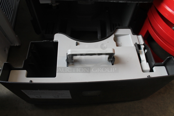 Pelonis PAD60P1AGR 60 Pint Dehumidifier. 115 Volts, 1 Phase. - Image 3 of 6