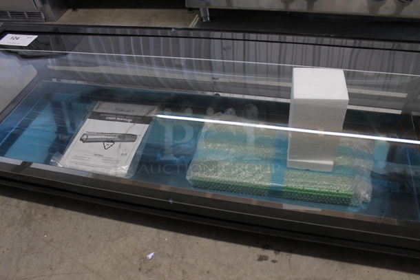 BRAND NEW SCRATCH AND DENT! Emperors Select 478CSD60HC Metal Commercial Countertop Sushi Display Case Merchandiser. 110-120 Volts, 1 Phase. Tested and Working! - Image 3 of 6