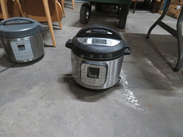 One Instant Pot. - Image 1 of 1