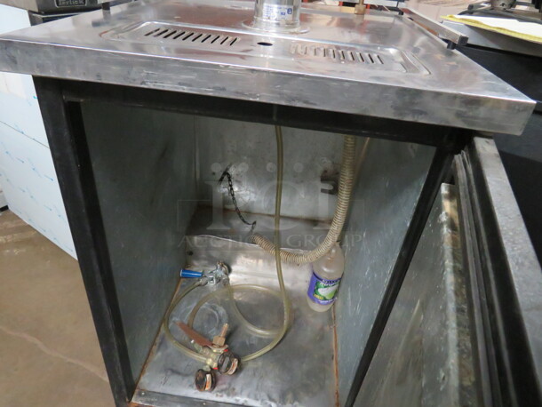 One True 1 Door Kegorator With 1 Tower 1 Tap On Casters. Model# TDD-1. 115 Volt. 23.5X30X52 - Image 2 of 4