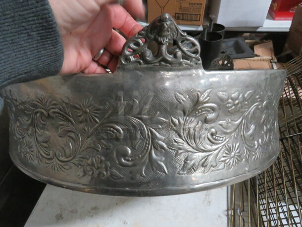 One Beautiful Serving Tray.  - Image 3 of 4