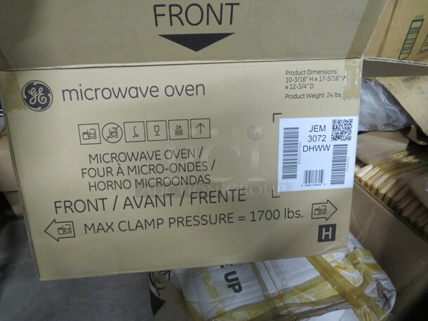 One NEW GE Microwave. 700 Watt. Model# JEM3072DHWW. 18X13X10. $191.43 - Image 4 of 4