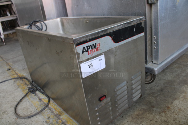 APW Wyott Stainless Steel Commercial Countertop Food Warmer. 115 Volts, 1 Phase. 14.5x29.5x17. Tested and Does Not Power On - Image 3 of 6