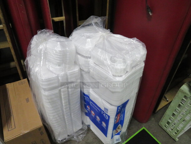 One Lot Of Assorted Hinged Lid To Go Boxes. - Image 1 of 1