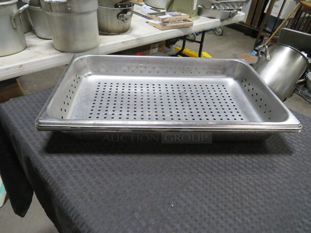 Full Size 2.5 Inch Deep Perforated Hotel Pan. 3XBID. - Image 1 of 1