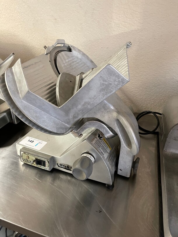 Working! Hobart EDGE Commercial Manual Meat Slicer w/ 14" Blade, Belt Driven, Aluminum, 1/3 hp NSF 115 Volt Tested and Working! - Image 3 of 10