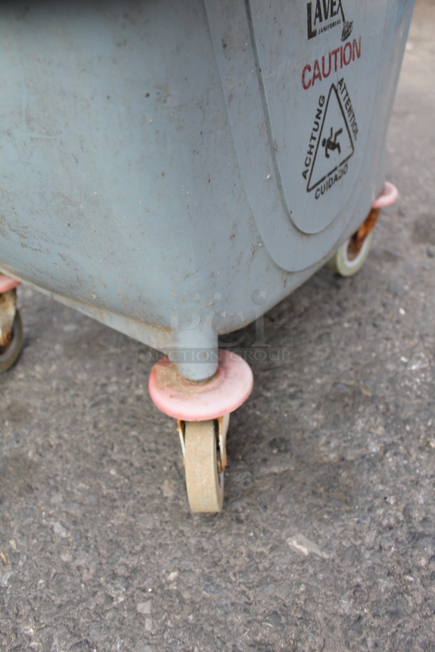 Lavex Blue Mop Bucket On Commercial Casters. - Image 5 of 5