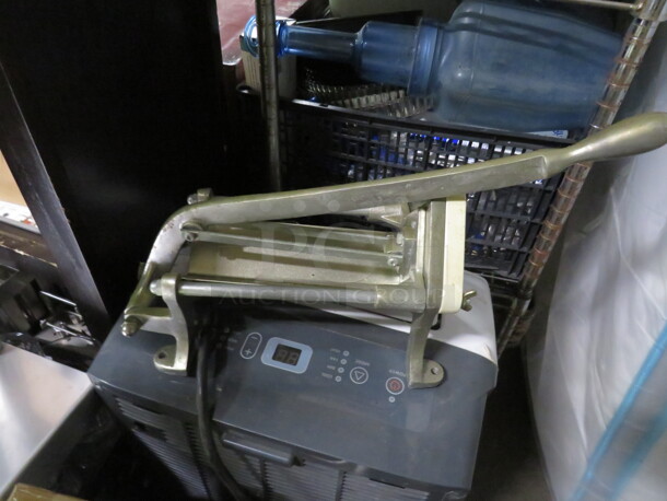 One Vegetable Cutter. - Image 1 of 2