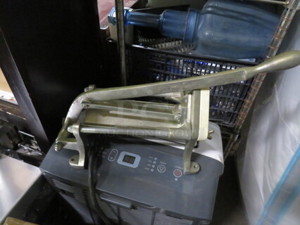 One Vegetable Cutter.