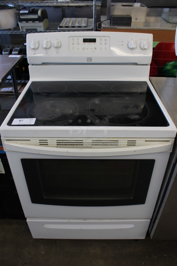 Kenmore Electric 4 Burner Range w/ Convection Oven. 208-240 Volts, 1 Phase. 30x27x46