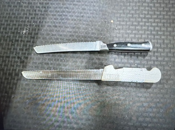 Assorted Chef Knife. 2XBID - Image 1 of 1