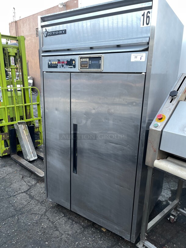 New! Victory VBC-100 Commercial Blast Chiller Hardening Cabinet 220 Volt 3 Phase NSF Tested and Working! - Image 3 of 10