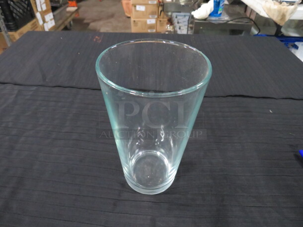 Mixing/Bar Glass. 6XBID