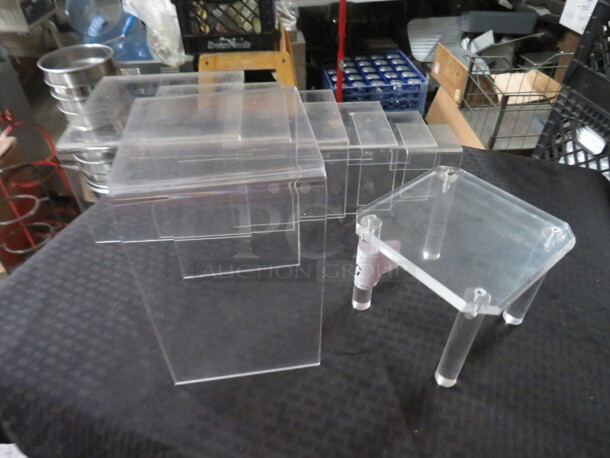 One Lot Of Assorted Size Clear Poly Stands. - Image 2 of 3