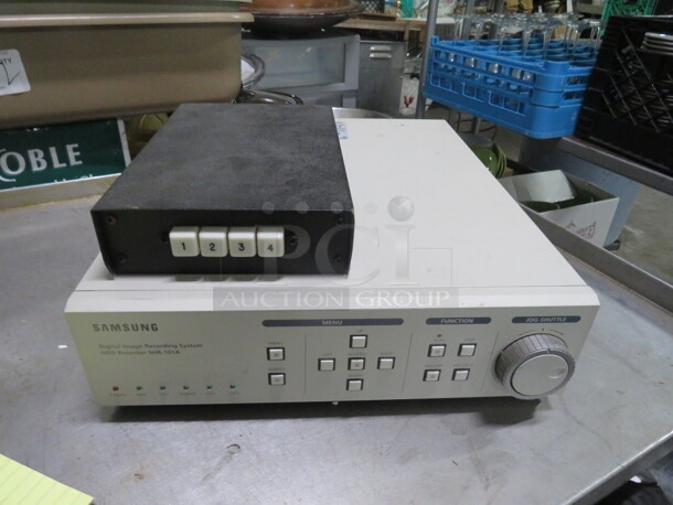 One Samsung Digital Image Recording System HDD Recorder. #SHR-101A - Image 1 of 2