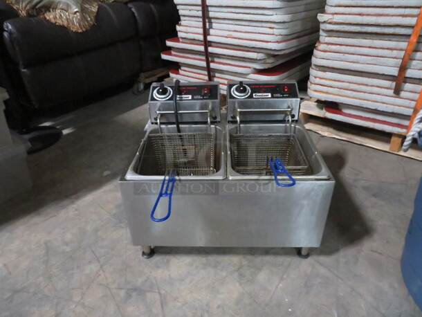 One Centaur Counter Top 32lb Double Deep Fryer With 2 Baskets. Model# ABF32-208V. 5800-7600 Watt. 208 Volt. 1 Phase. 21.5X18X17. Working When Removed. $390.00.