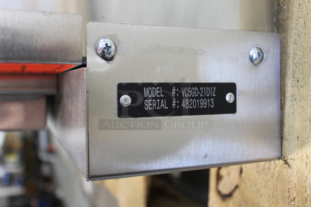 BRAND NEW SCRATCH AND DENT! Vulcan VC5GD-21D1Z Stainless Steel Commercial Gas Powered Full Size Convection Oven w/ View Through Doors, Metal Oven Racks and Thermostatic Controls. Does Not Come w/ Legs. - Image 6 of 6