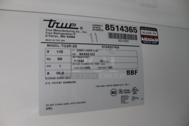 2015 True TG2R-2S ENERGY STAR Stainless Steel Commercial Two Door Reach In Cooler w/ Poly Coated Racks on Commercial Casters. 115 Volts, 1 Phase. Tested and Working! - Image 8 of 8