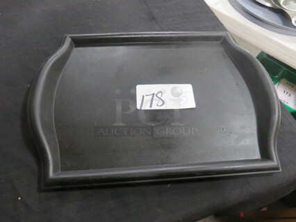 NEW Carlisle 12X17 Bistro Tray. #1217BT.  5XBID