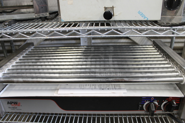 BRAND NEW SCRATCH AND DENT! APW Wyott HR-50 Stainless Steel Commercial Countertop Hot Dog Roller. 120 Volts, 1 Phase. Tested and Working! - Image 5 of 8
