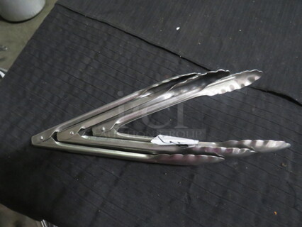 Stainless Steel Tong. 3XBID