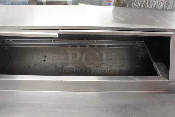 2015 Delfield 18699PTB Stainless Steel Commercial Sandwich Salad Prep Table Bain Marie Mega Top. 115 Volts, 1 Phase. Tested and Working!
 - Image 5 of 11
