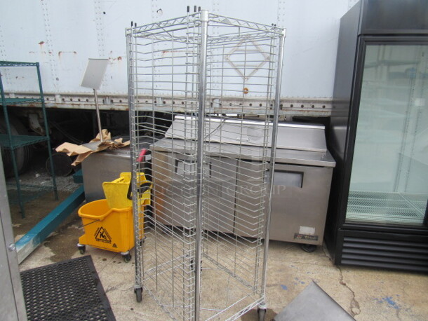 One Metro Speed Rack On Casters. 22X27X69 - Image 1 of 1