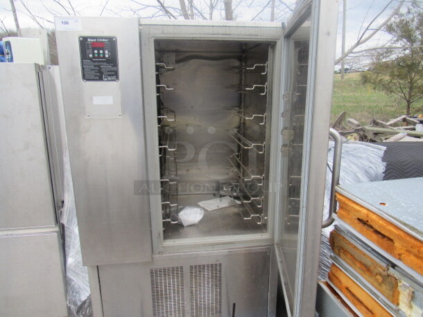 One Randell Blast Chiller. Model# BC-18. 115-120 Volt. 38.5X35X66 - Image 2 of 3