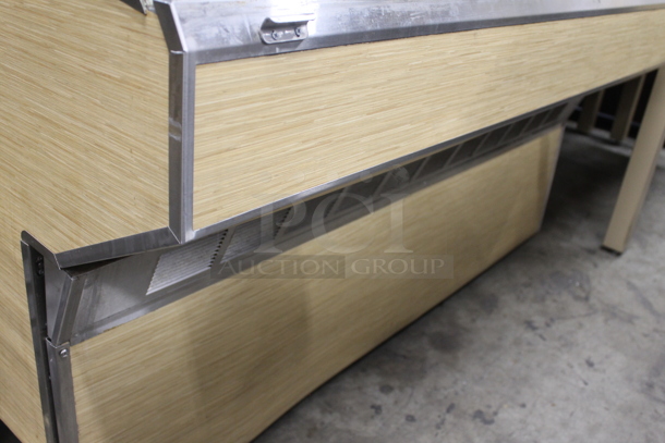 Federal Industries SQ5CD Stainless Steel Commercial Deli Display Case Merchandiser. 120 Volts, 1 Phase. Tested and Powers On But Does Not Get Cold - Image 6 of 9