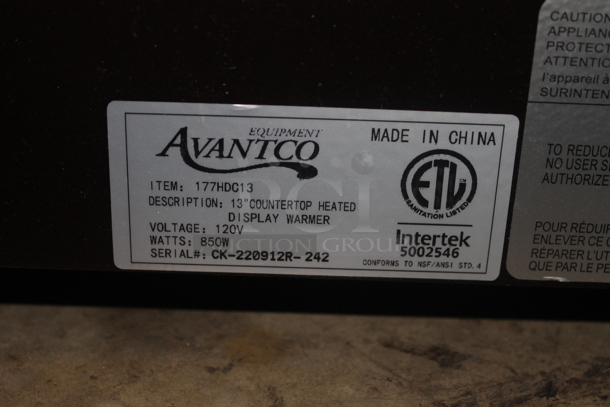 BRAND NEW SCRATCH AND DENT! Avantco 177HDC13 Metal Commercial Countertop Heated Display Case Merchandiser. 120 Volts, 1 Phase. Tested and Working! - Image 5 of 5