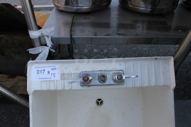 White Poly Single Bay Sink. No Legs. - Image 3 of 4
