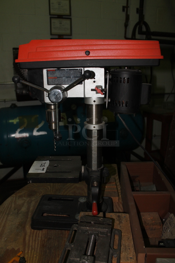 Black & Decker BDDP100 10" 5 Speed Drill Press on Metal Cart w/ Commercial Casters. - Image 5 of 9