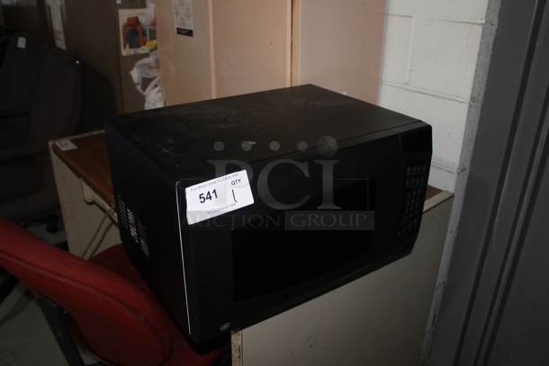 General Electric JES1246BH01 Countertop Microwave Oven w/ Plate. 115 Volts, 1 Phase. - Image 2 of 8