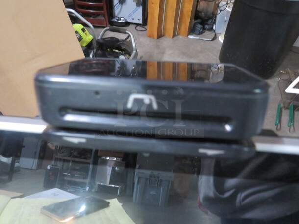 One Toast All In One POS System With Credit Card Reader On A Stand. S/N# 1501201K40102. - Image 2 of 4