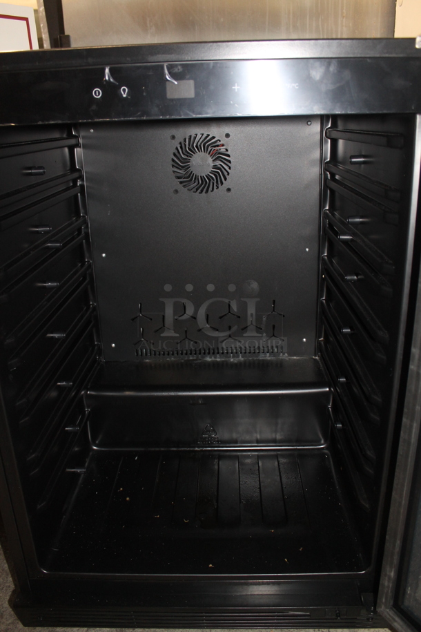 Electrolux FGWC52L3TS Metal Commercial Mini Cooler Merchandiser. 115 Volts, 1 Phase. Tested and Powers On But Does Not Get Cold - Image 4 of 7