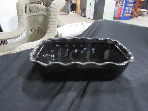 NEW Carlisle 5lb Black Tulip Deli Crock. #696303. 2XBID