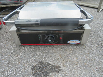 One Hakka Panini Press. 110 Volt.  17X12X7