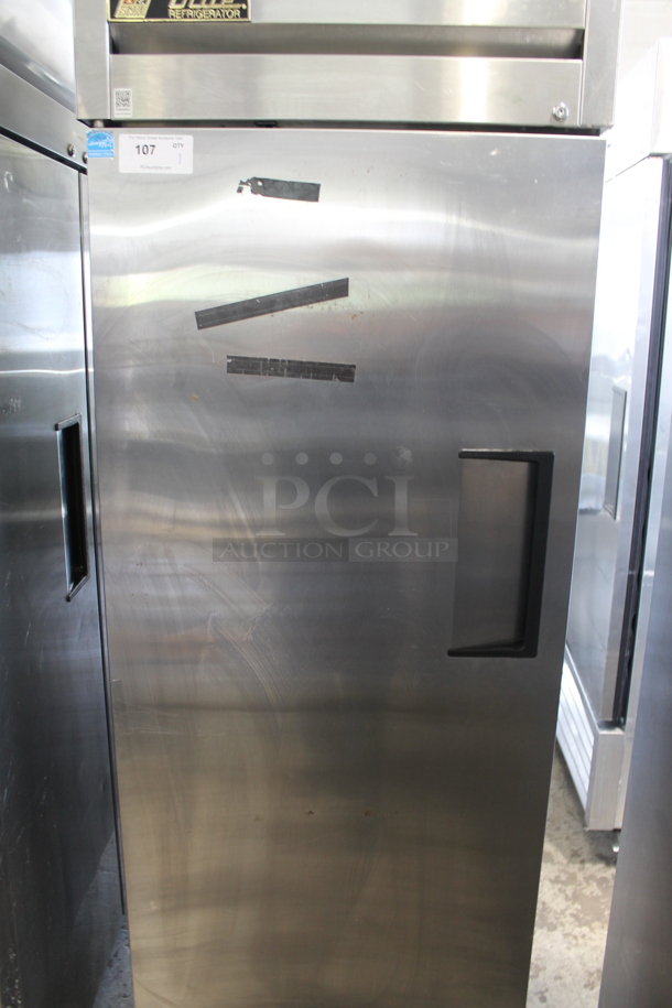 2013 True TG1R-1S ENERGY STAR Stainless Steel Single Door Reach In Cooler w/ Poly Coated Racks on Commercial Casters. 115 Volts, 1 Phase. Tested and Working! - Image 3 of 5