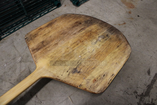 Wooden Pizza Peel. 18x36x1 - Image 3 of 3