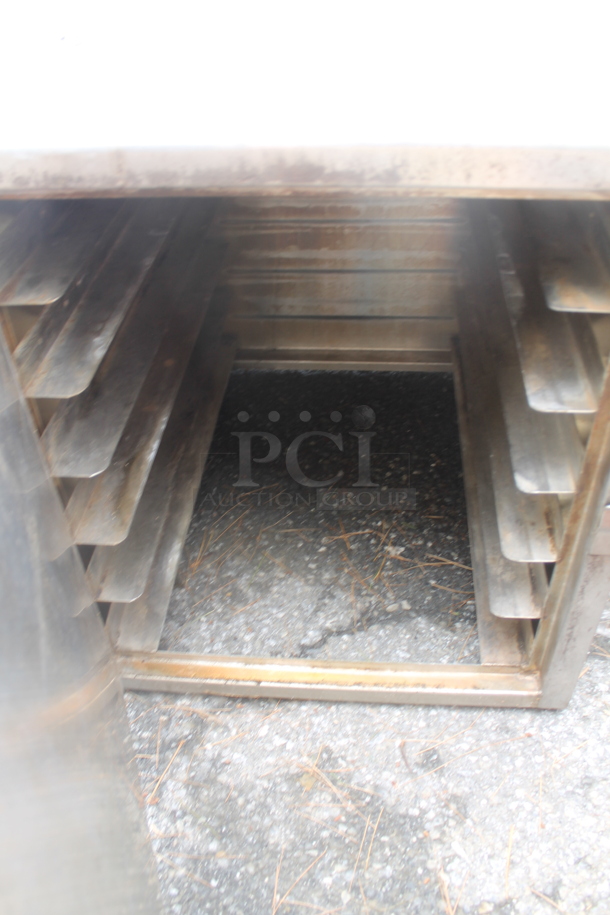 Stainless Steel Enclosed Pan Rack. - Image 4 of 4