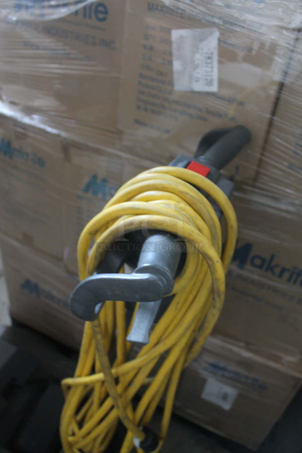 Nilfisk Advance Advolution 20XP Commercial Floor Buffer Burnisher. 208 Volts, 1 Phase. Tested and Working! - Image 6 of 7