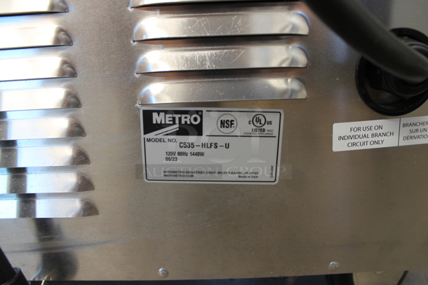BRAND NEW SCRATCH AND DENT! 2023 Metro C5HLE015284 Stainless Steel Commercial Warming Cabinet on Commercial Casters. 120 Volts, 1 Phase. Tested and Working! - Image 6 of 6