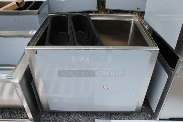 BRAND NEW SCRATCH AND DENT! Regency 600IB1824M Commercial Stainless Steel Portable Ice Bin. - Image 7 of 7