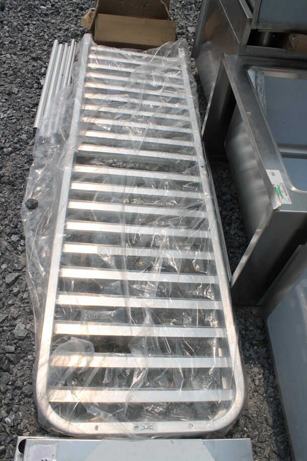 BRAND NEW SCRATCH AND DENT! Regency 109APR1826L Commercial Stainless Steel Unassembled Sheet Pan Rack. - Image 6 of 7