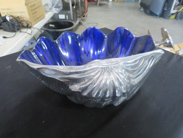 14X9 Clam Shell Serving Dish. 2XBID - Image 1 of 2