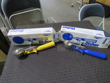 Assorted NEW Vollrath Disher. 2XBID