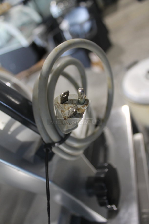 Univex 6512 Commercial Stainless Steel Electric Countertop Manual Slicer. 115, 1 Phase. Tested and Working! - Image 5 of 5