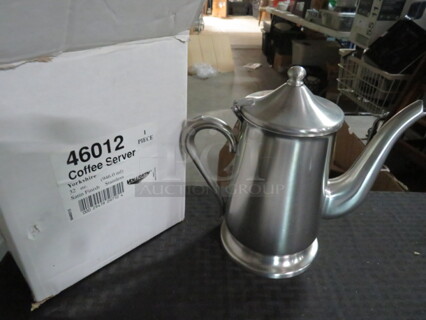One NEW Vollrath  Stainless Steel Coffee Server. #46012